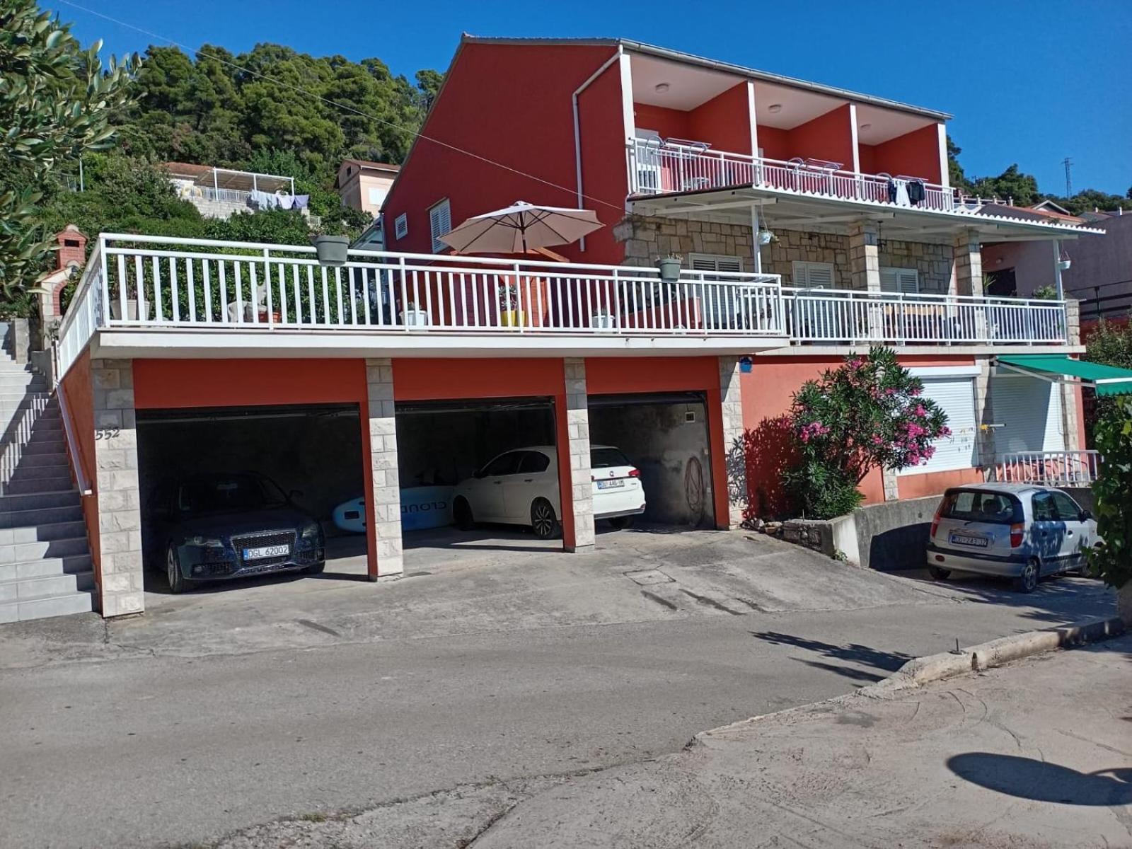 Bleus Apartments Brna Eksteriør billede